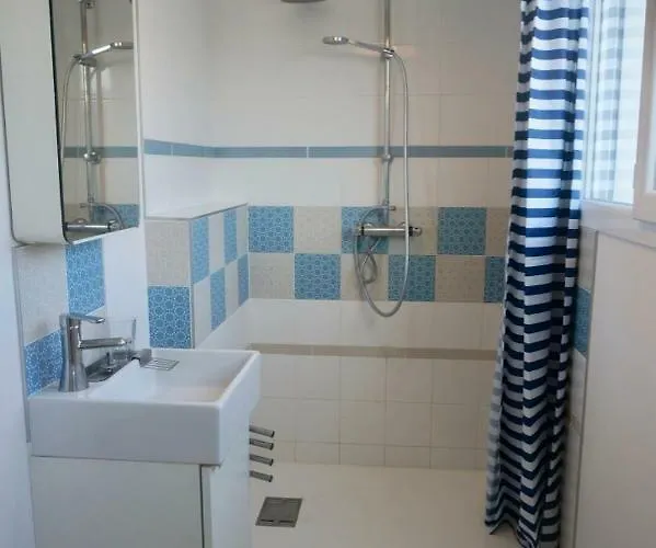 Le 27 - Cosy Centre-ville - Wifi Apartamento Royan